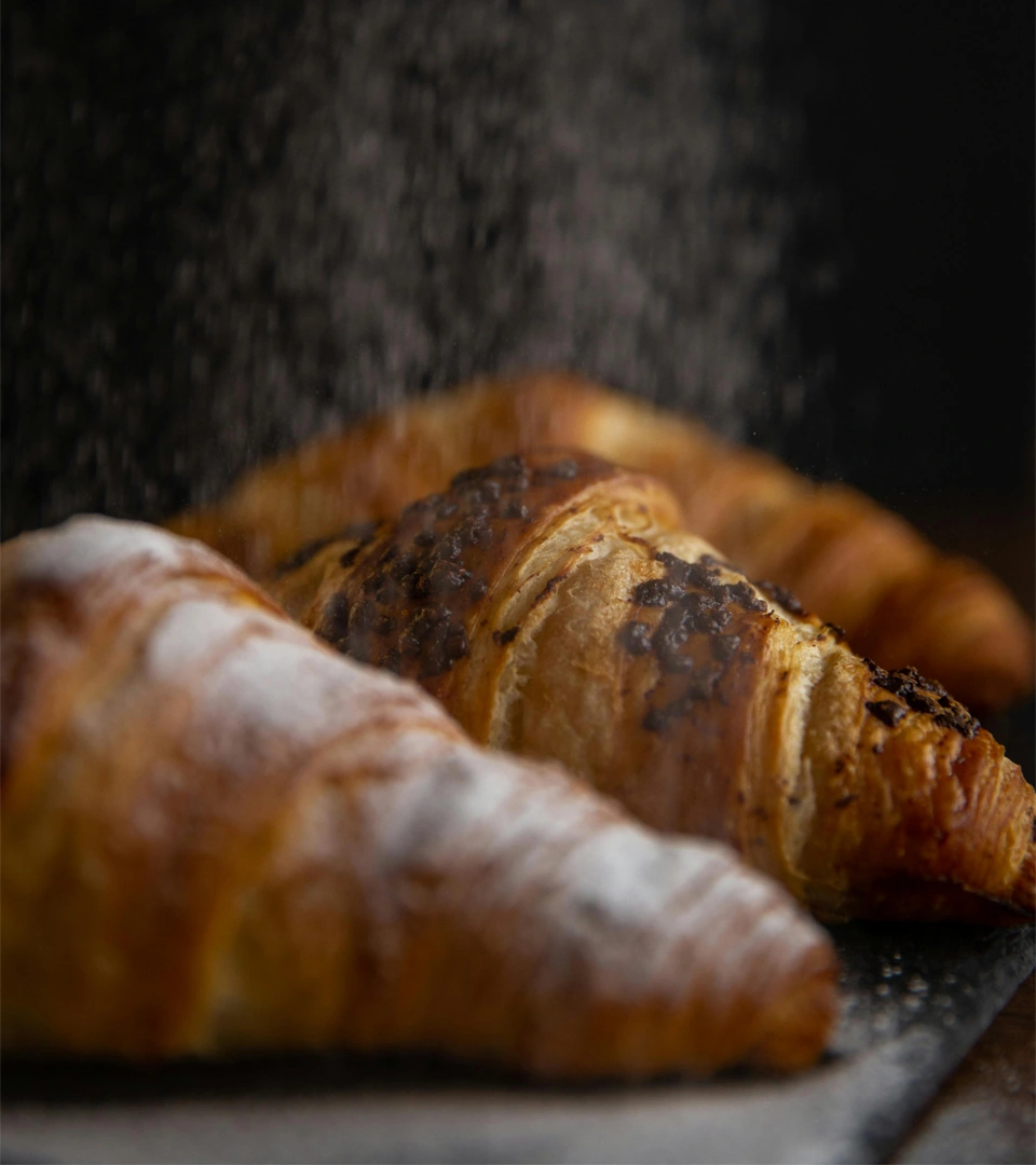 Macchinari professionali per pasticceria: quando la tecnologia affianca la creatività 